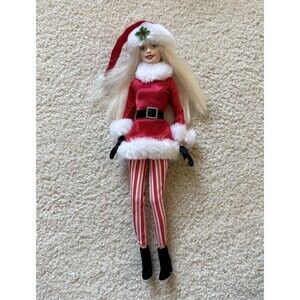 VNTG 2004 Barbie Doll Santa's Helper Christmas Collector Item Mattel Model B6271